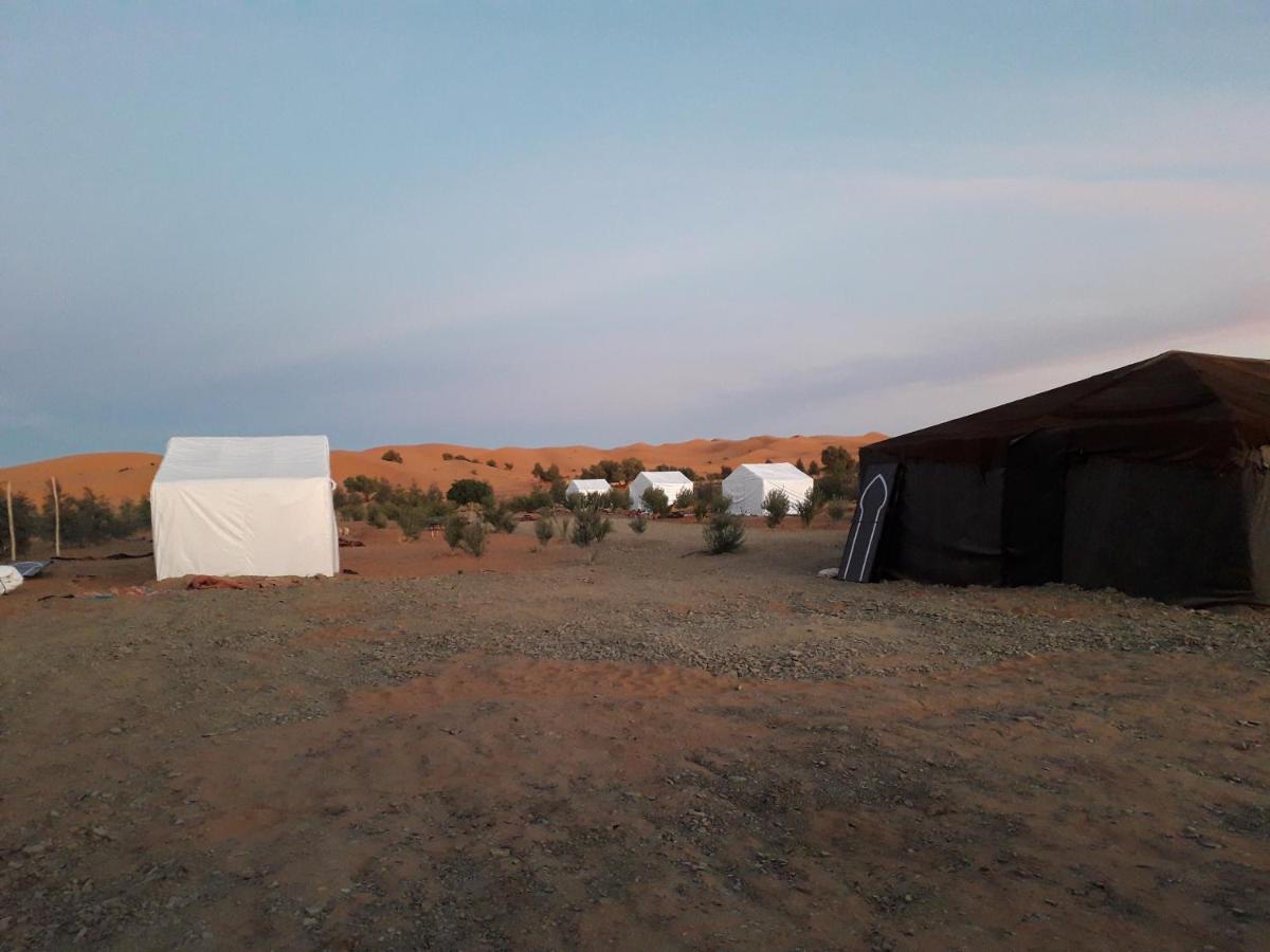 Bivouac Erg Znaigui Hotel Merzouga Exterior foto